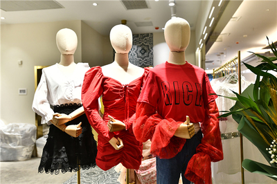 云尚·武汉国际时尚中心迎门纳客,成为武汉时尚新亮点